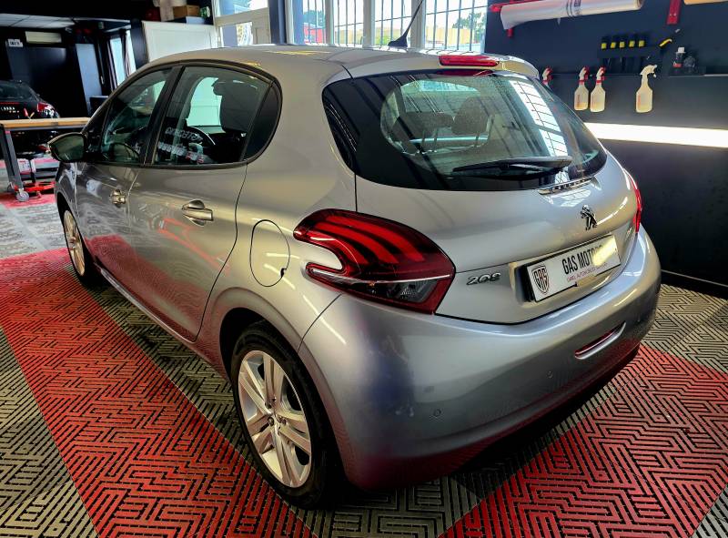 PEUGEOT 208 1.5 HDI 100CV SIGNATURE 5P 2019 GRISE arrière gauche