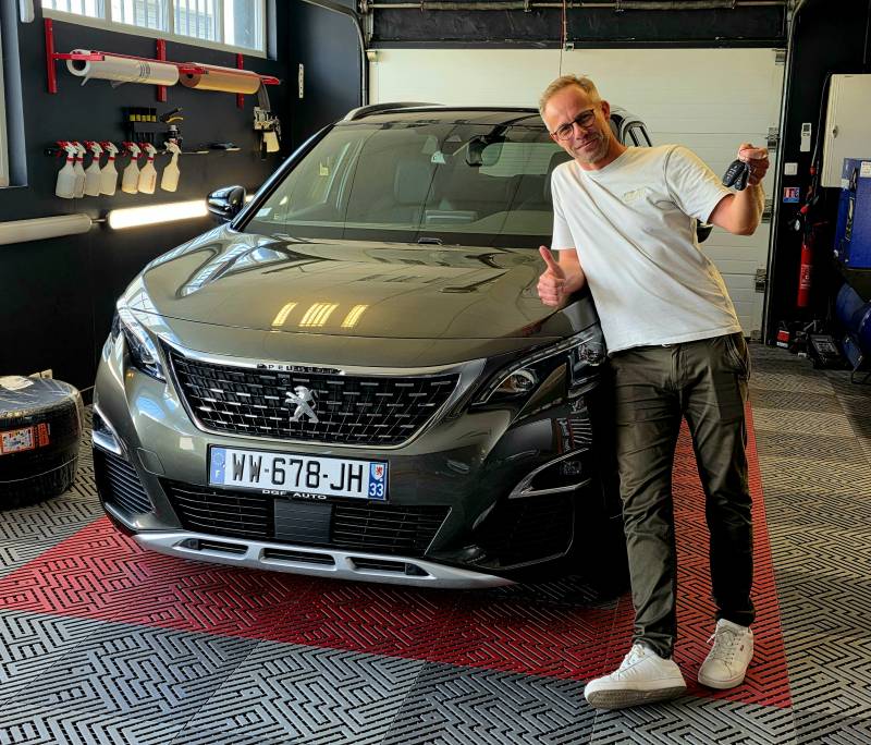 Vente PEugeot 5008 1,5 HDI 130cv Allure GAS MOTORS Occasions Bordeaux