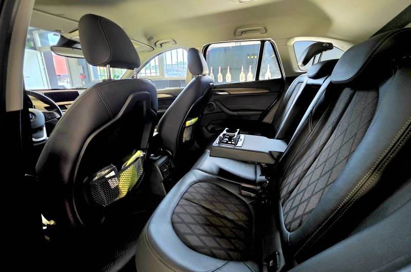 voiture BMW X1 occasion La Teste BMW X1 18I DKG7 X LINE 