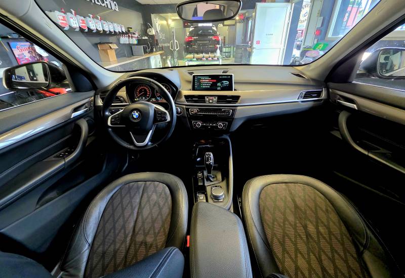 voiture BMW X1 occasion Le bouscat BMW X1 18I DKG7 X LINE 