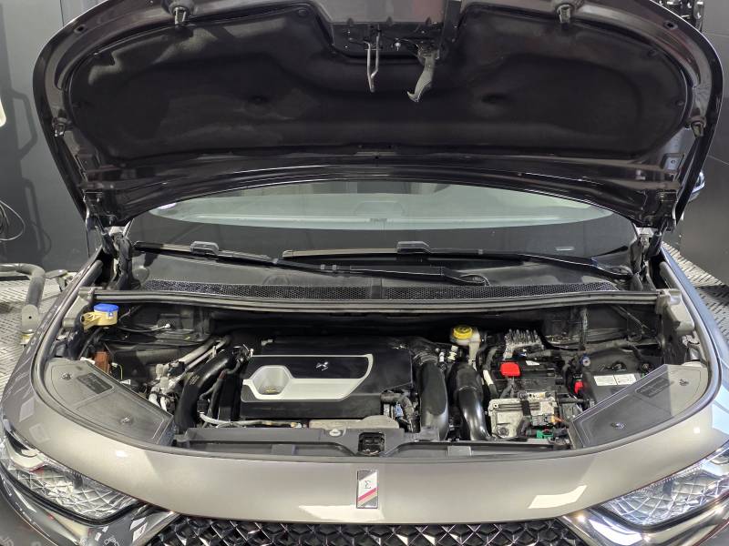 DS7 Crossback e-tense hybrid véhicule d'occasion Bordeaux GAS MOTORS 5