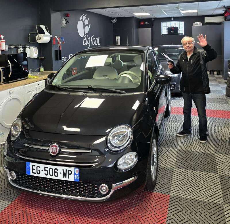 FIAT 500 1.2 69CV LOUNGE GAS MOTORS OCCASIONS BORDEAUX intérieur banquette arrière
