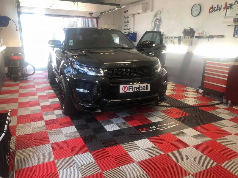Range rover evoque noir avant 