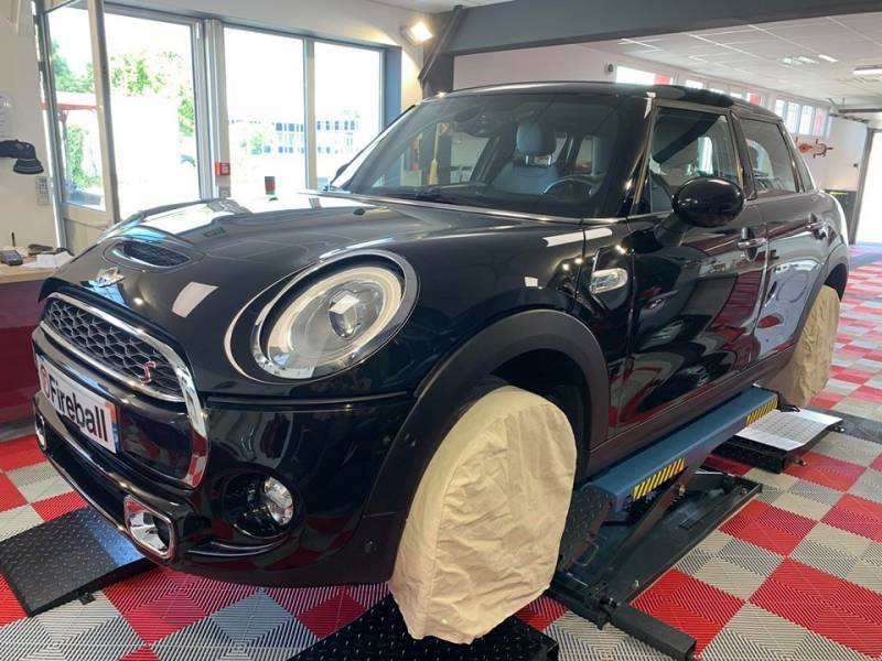 Polissage et céramique carrosserie Gtechniq MINI GAS MOTORS Bordeaux