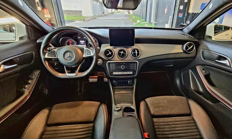 Mercedes GLA 200 7G-DCT Fascination AMG Line Occasion GAS MOTORS Bordeaux 7