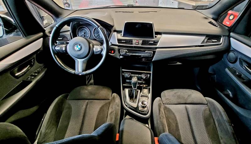 BMW Série 218da Active Tourer M Sport véhicule premium d'occasion Bordeaux GAS MOTORS 5